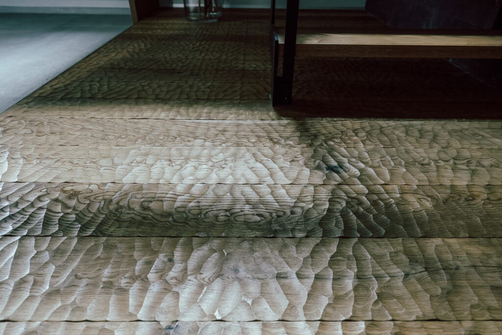 光と風、木のぬくもりと暮らす家